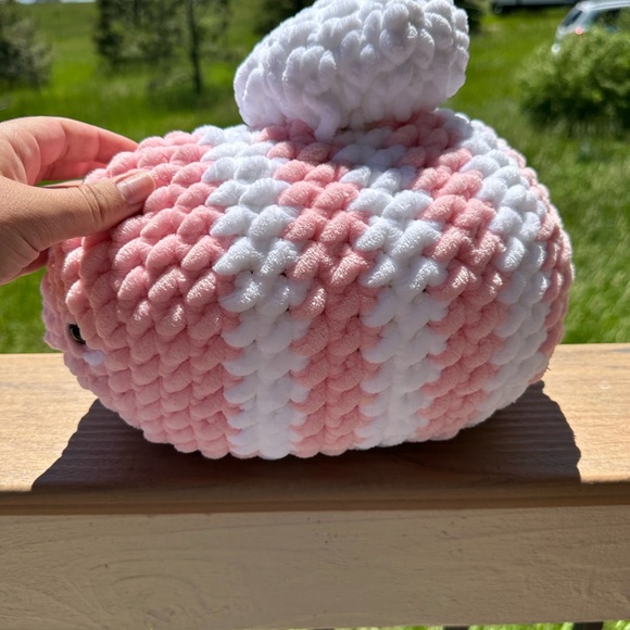 Hand made bee plush - Picture 2 of 5